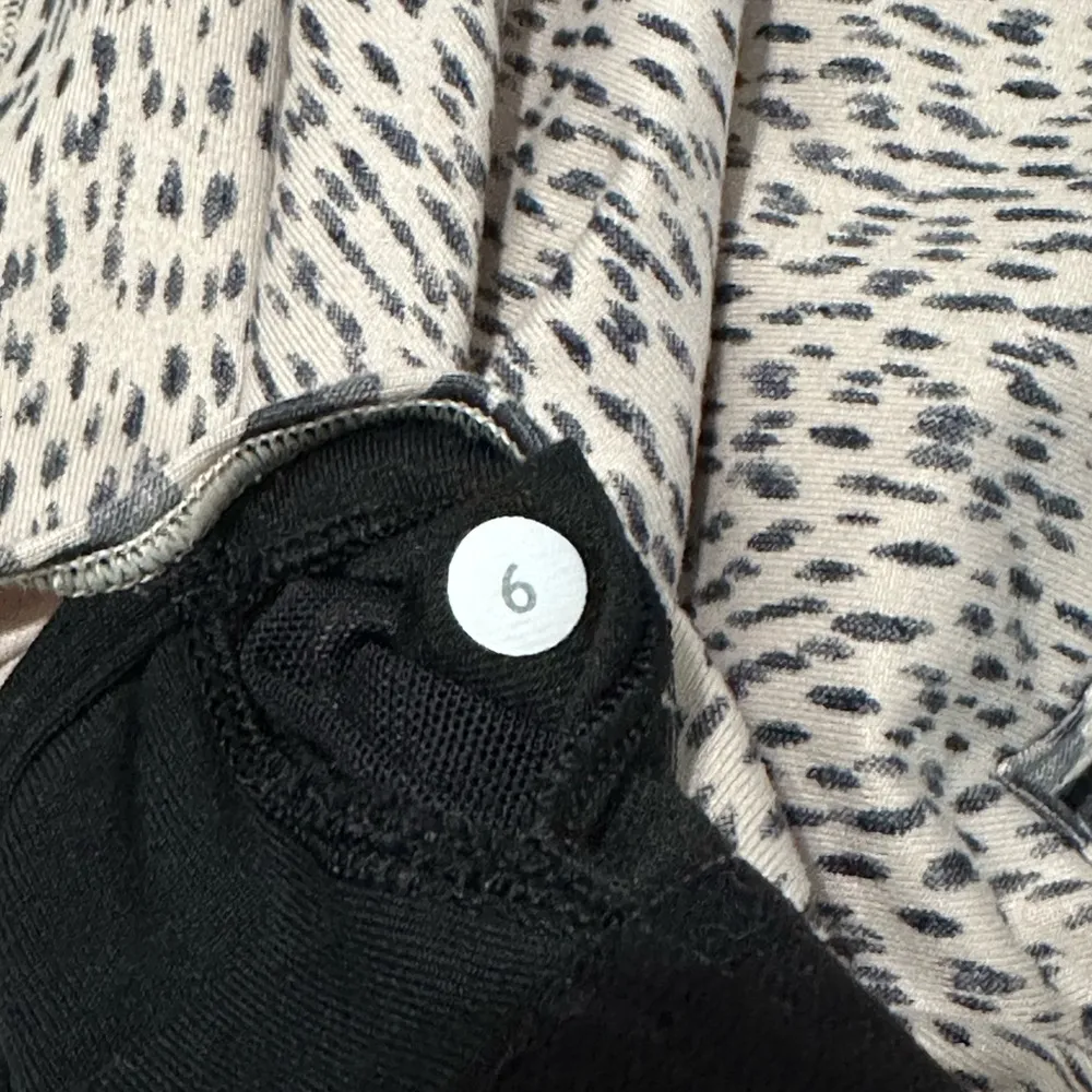 Lululemon Dance To Yoga Tank - Image 8