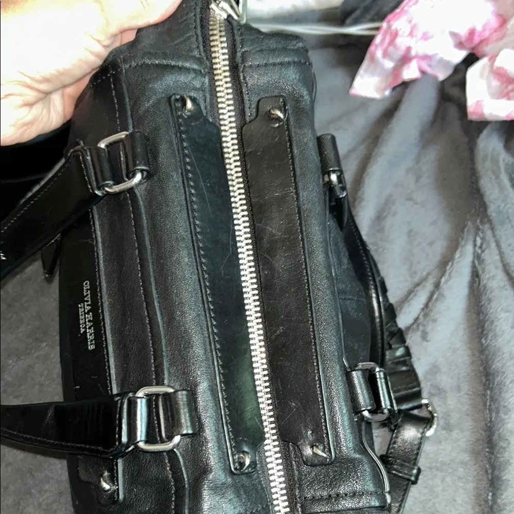 Olivia Harris Black Leather Duffel Bag with Modern Chain - Image 9