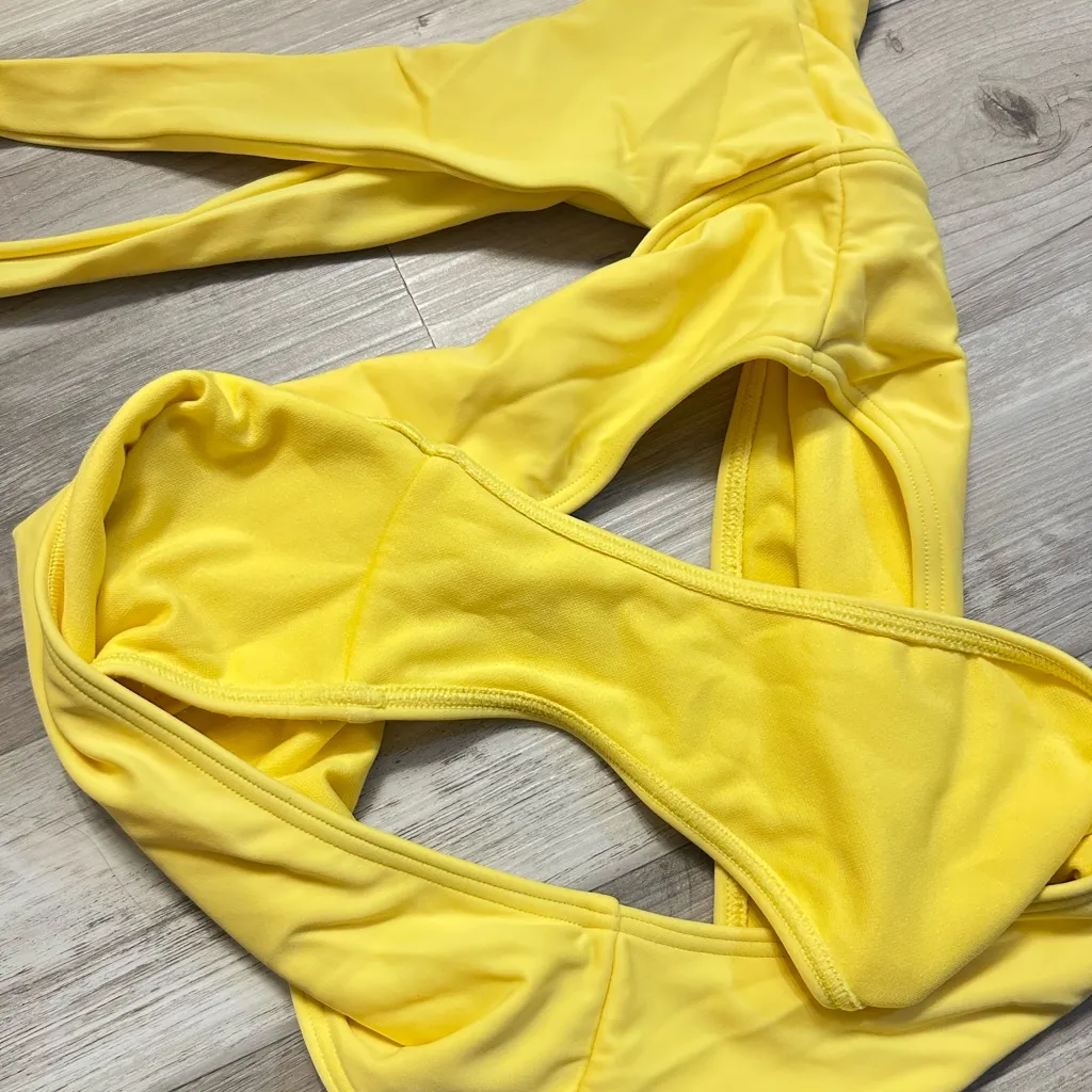 Abercrombie & Fitch Yellow side tie one piece swimsuit - Image 7