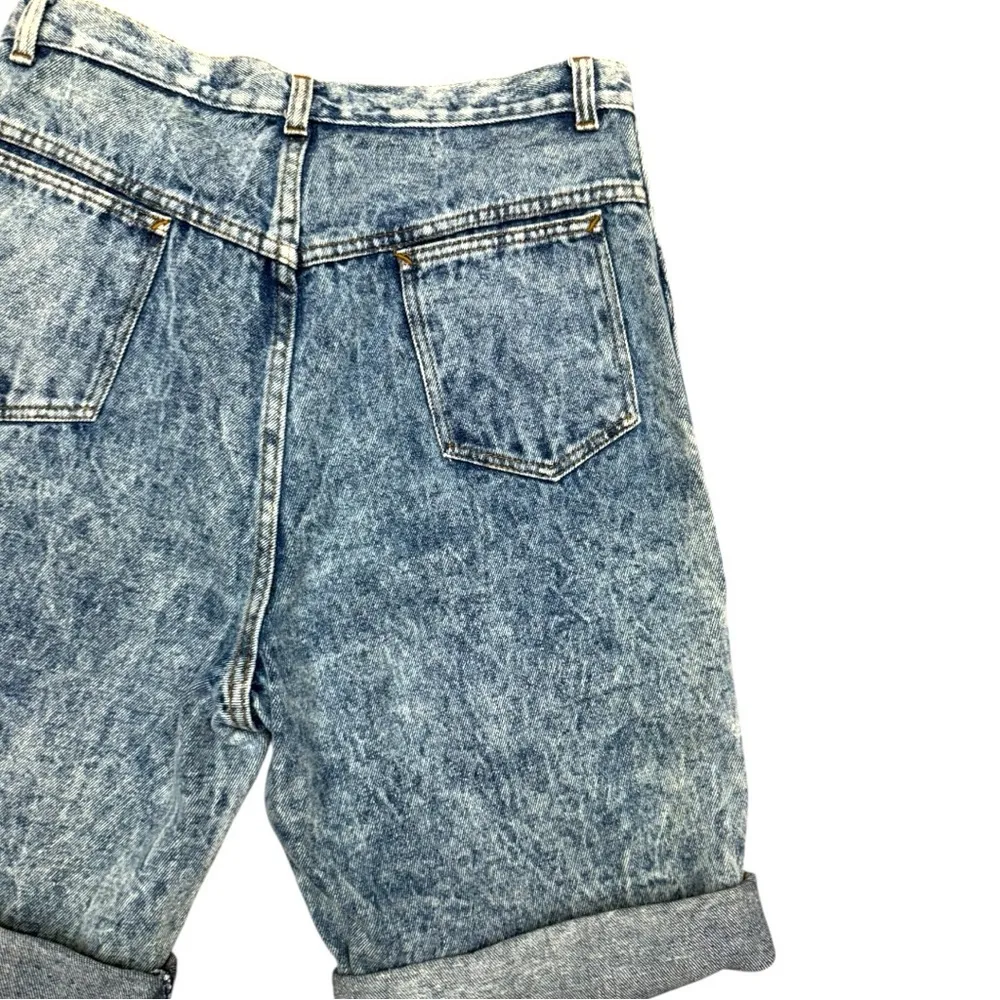 Vintage 80s Acid Wash Denim Jorts Size 30/31 Waist Fit, Bermuda Style Blue - Image 5