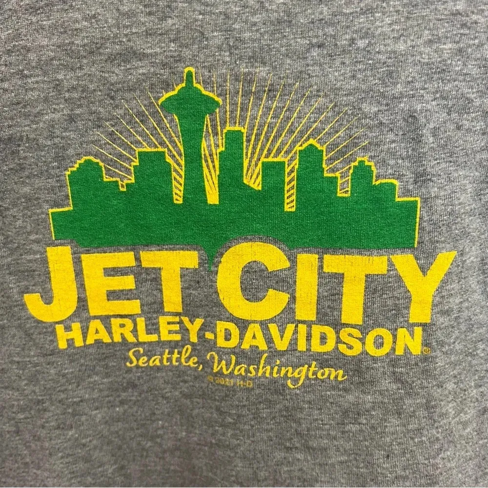 Harley Davison Women V Neck “Jet City” Seattle shirt size XL - Image 4