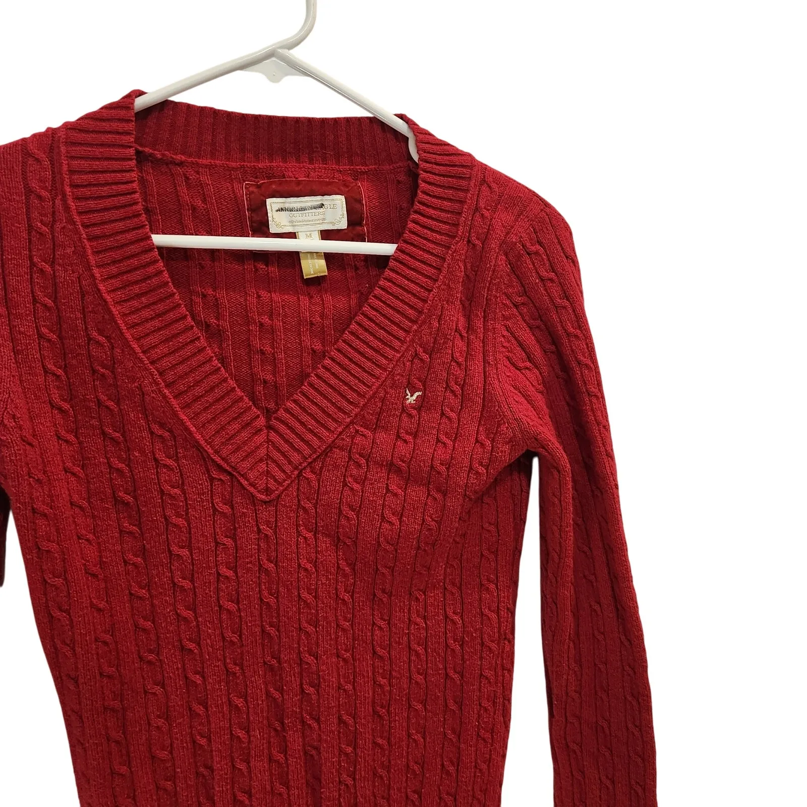 American Eagle Outfitters Classic Cable Knit Pullover V-Neck Sweater Red Medium - Image 3