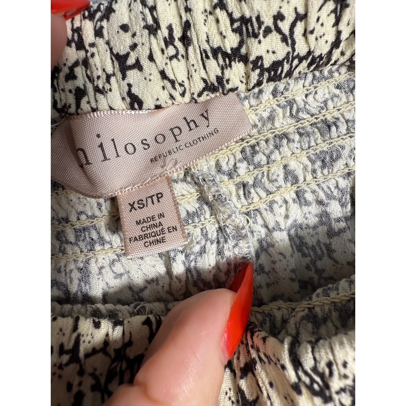 Philosophy Republic Clothing Black White Floral Print Flow Shorts XS - Image 4