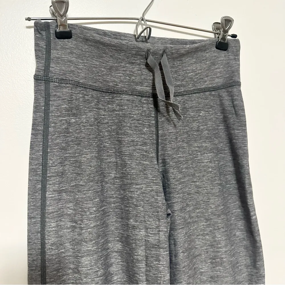 Lululemon Relaxed Fit Pant Heathered Slate Small - Image 8