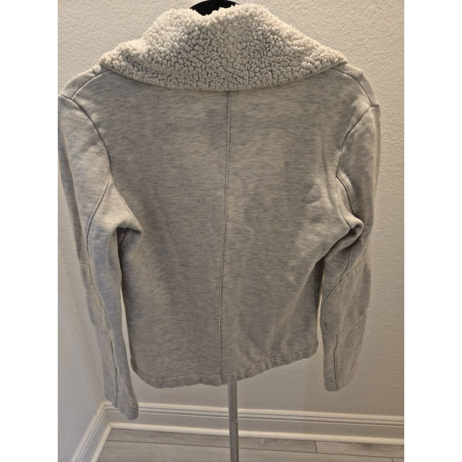 GUESS Women's M Gray Sherpa Shawl Collar Moto Biker Knit Jacket Cozy Soft - Image 5