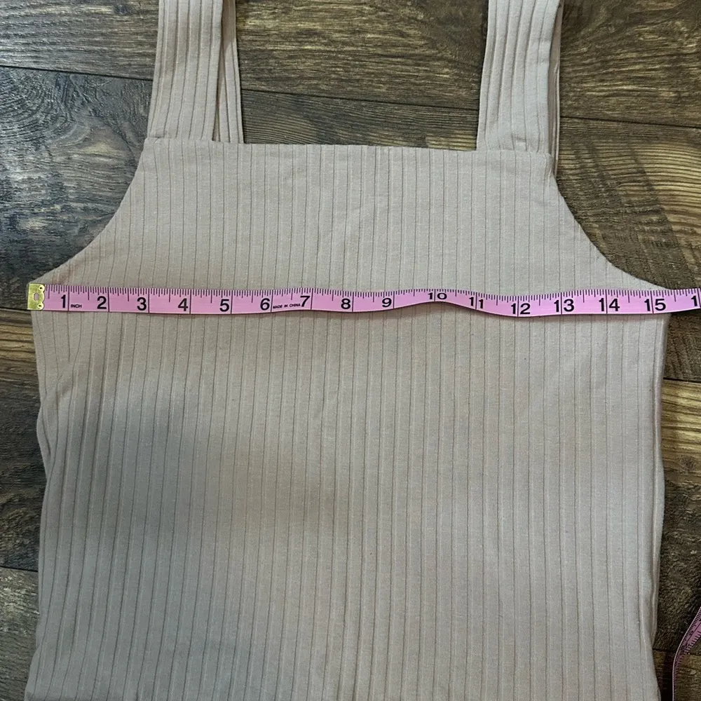 So size large crop top light purple color - Image 4