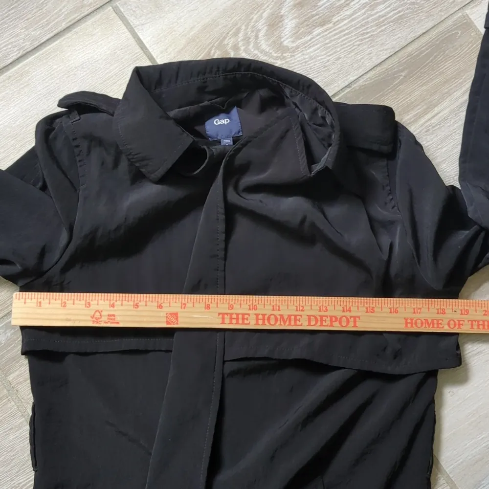 Gap Mid-Length Open Front Trench Coat - Image 12