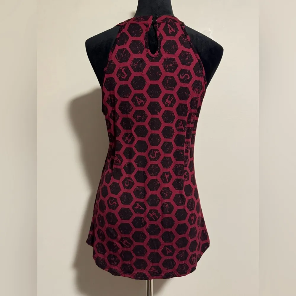 Preloved Hot Topic Red and Black American Horror Story Cult Hive Tank Top medium - Image 4