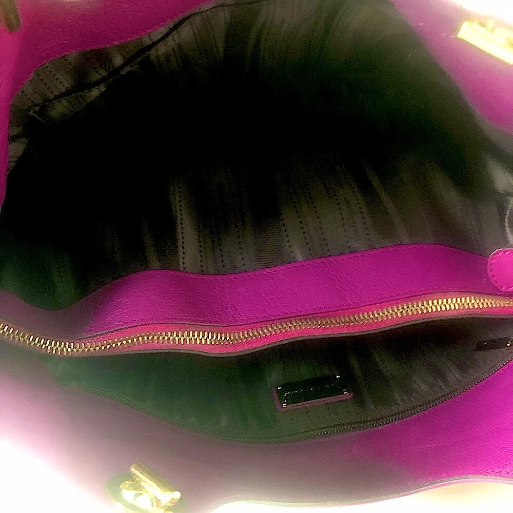 SALVATORE FERRAGAMO GANCINI Magenta Leather Betulla Shoulder Bag w/ Side Pockets - Image 12