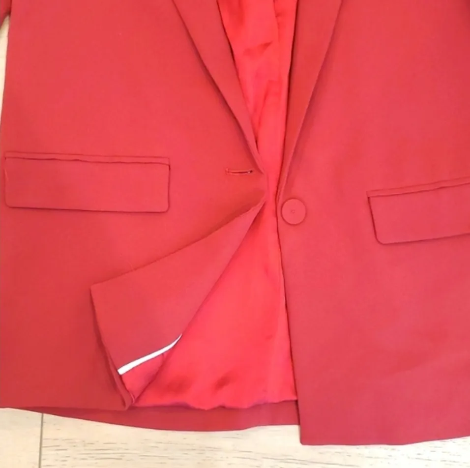 Mango Essential Structure Woman's Red Blazer. - Image 3