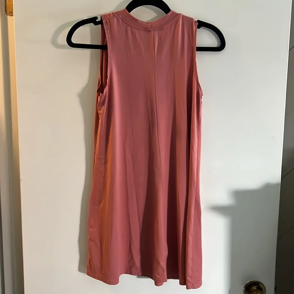 Amy Byer  large tank - Image 2