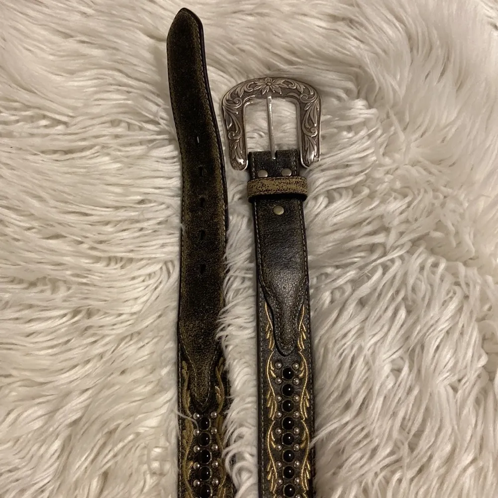 Nocona Gray and Silver Western Belt with Ornate Buckle size S 1/2” wide - Image 8