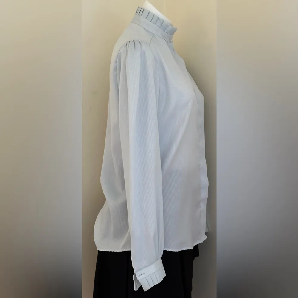 Shapely Vintage Blue Pleated Turtle Neck/Cuffs Long Sleeves Hidden Buttons Sz 14 - Image 3