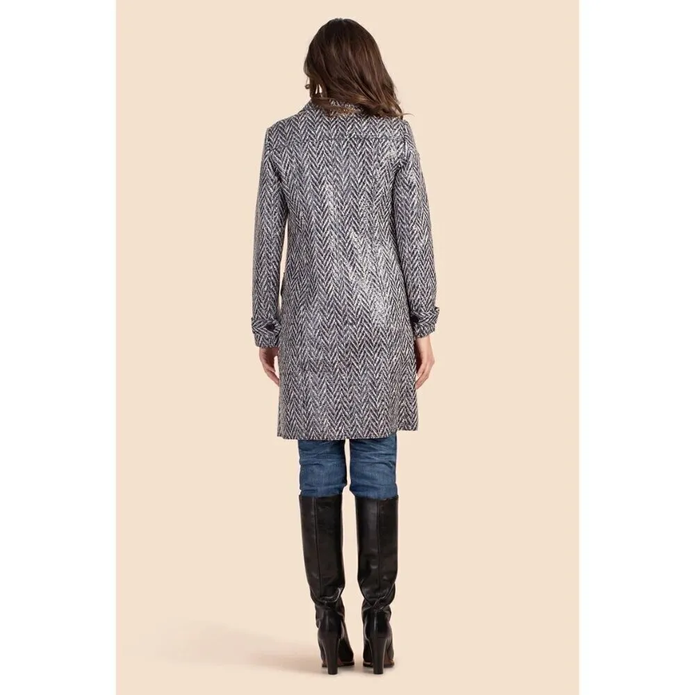 💕TRINA TURK💕 Denali Coat ~ Indigo Chevron Print with Clear Laminate 14 NWT - Image 4