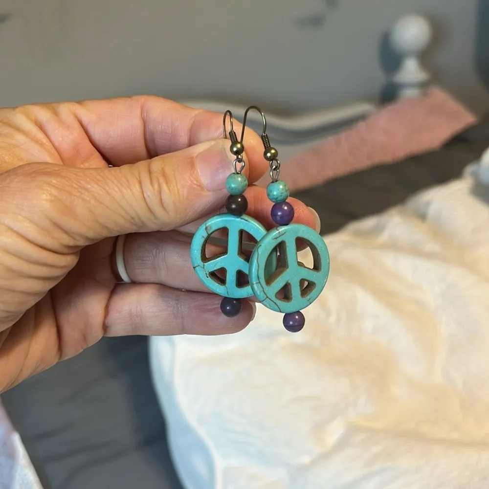 Peace Dangling earrings Blue - Image 4