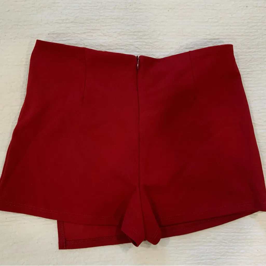 Red Mini Skort with Tie Detail - Image 4