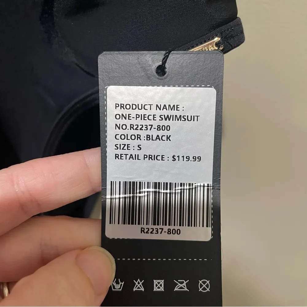 RELLECIGA V Neck Cutout One Piece Swimsuits Bathing Suits Black Size Small - Image 13