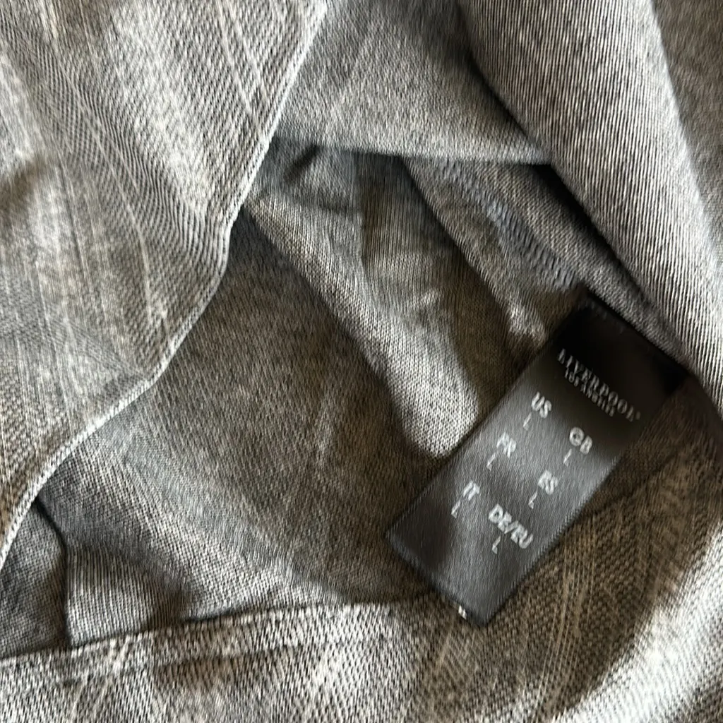 NWT Liverpool Los Angeles Cocoon Button Up Pewter Black Sketchy Stripe - Image 11