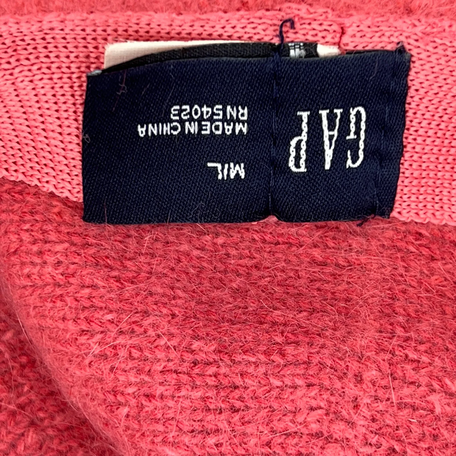 Vintage GAP Bucket Hat Knit Soft Bow Pink Y2K Angora Blend Knit - Image 5