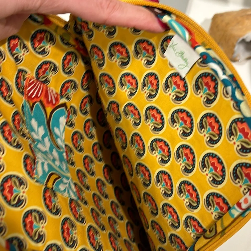 Vera Bradley Provincial Print Tablet Case Zip closure - Image 3