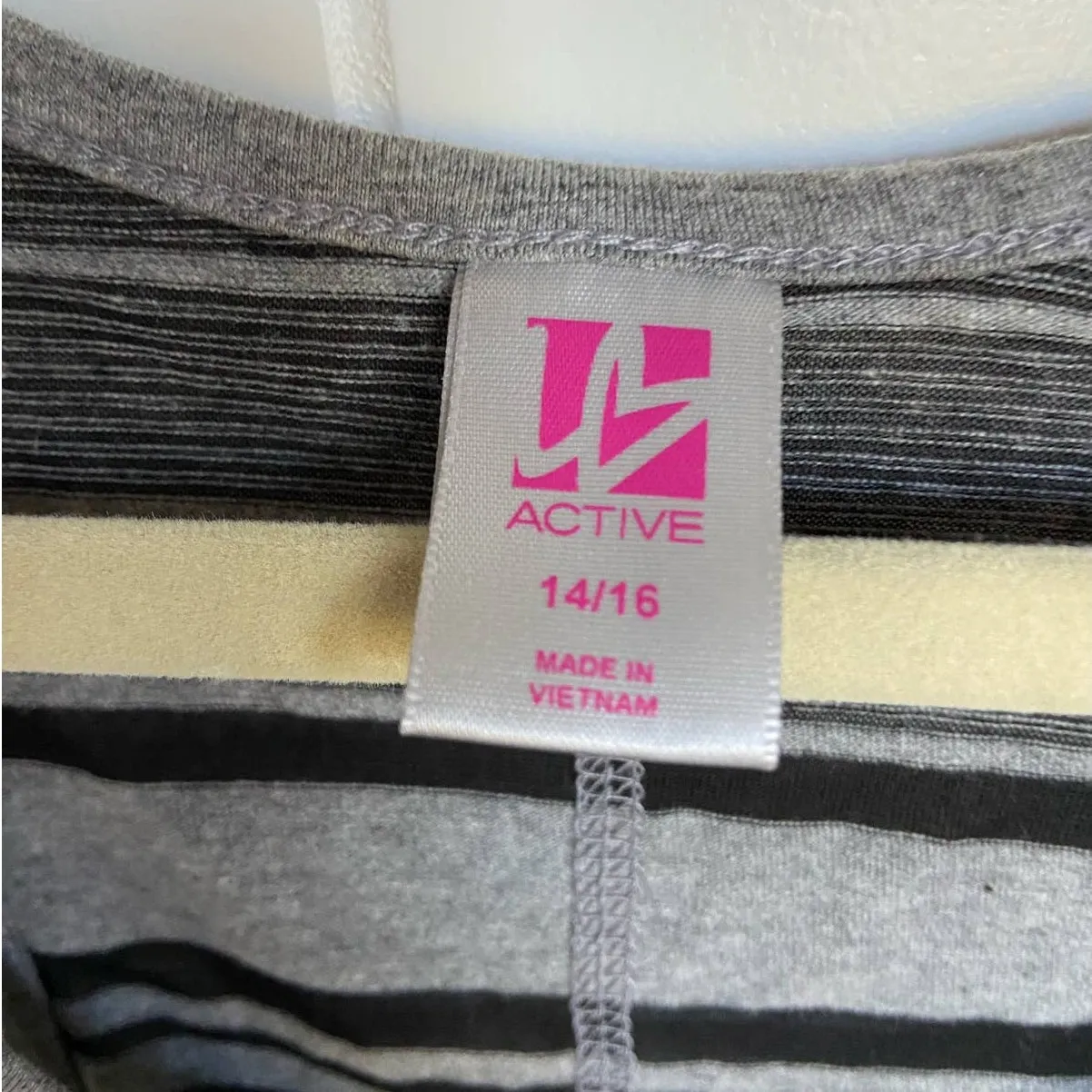 Lane Bryant Womens Tank Top‎ Size 14 16 Gray Stripe Side Tie LB Active NEW - Image 4