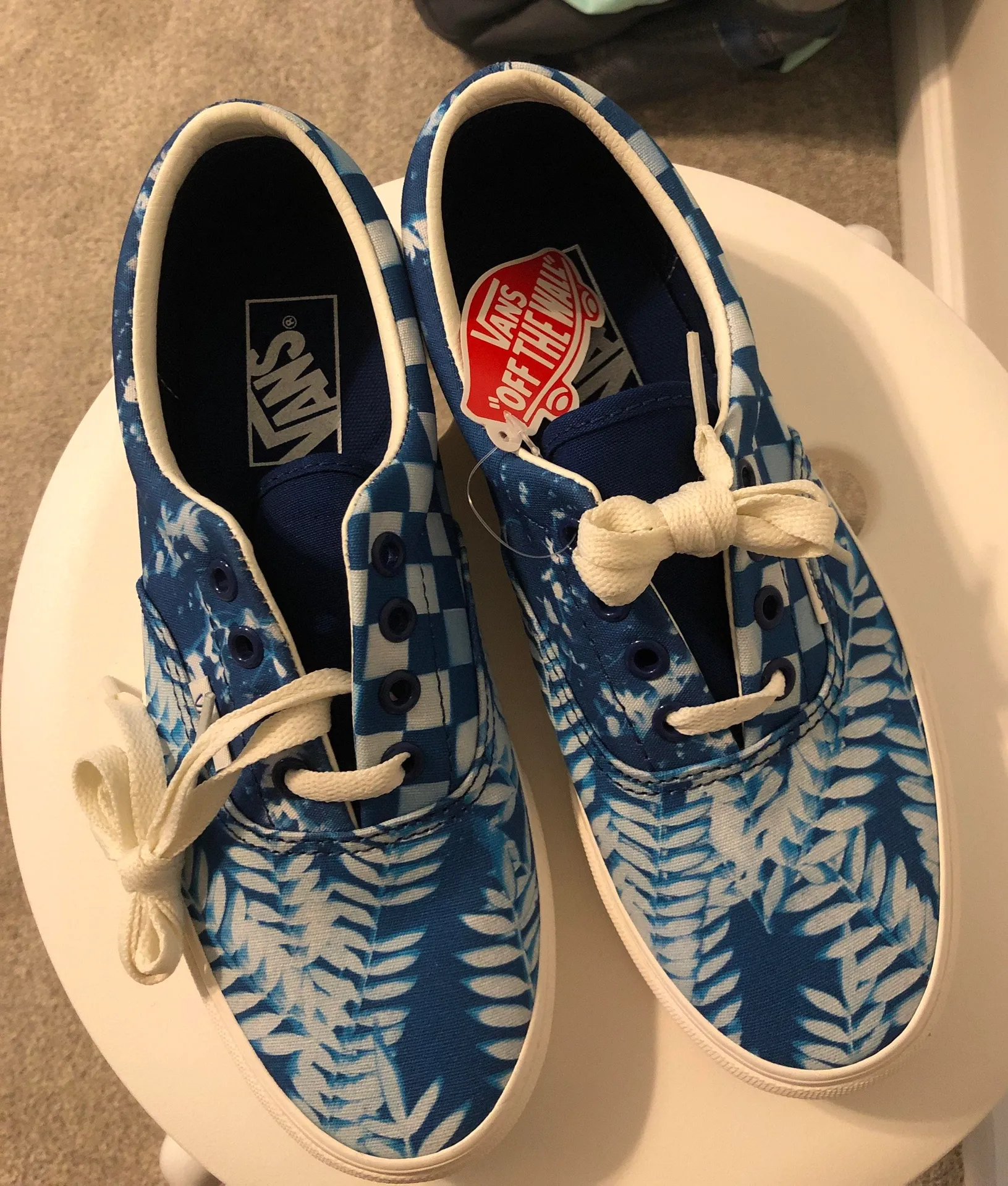 Vans shoes - Image 2