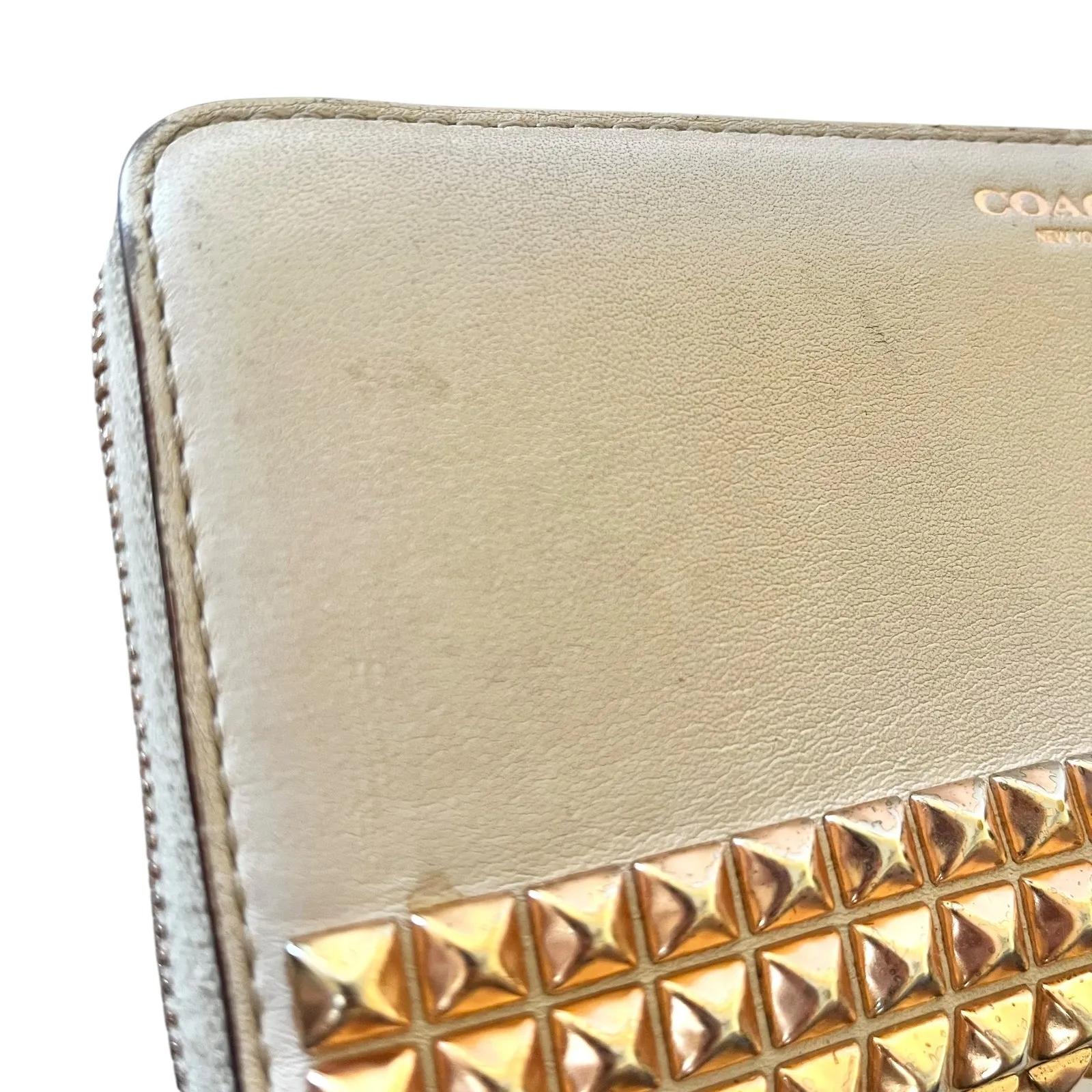 Coach Legacy Studded Accordion Parchment Leather Zip Wallet #F50467 - Image 8
