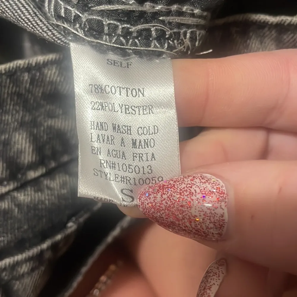 NWT Savanna Jane Rhinestone Black Denim Shorts High Waist Small Frayed Festival - Image 7