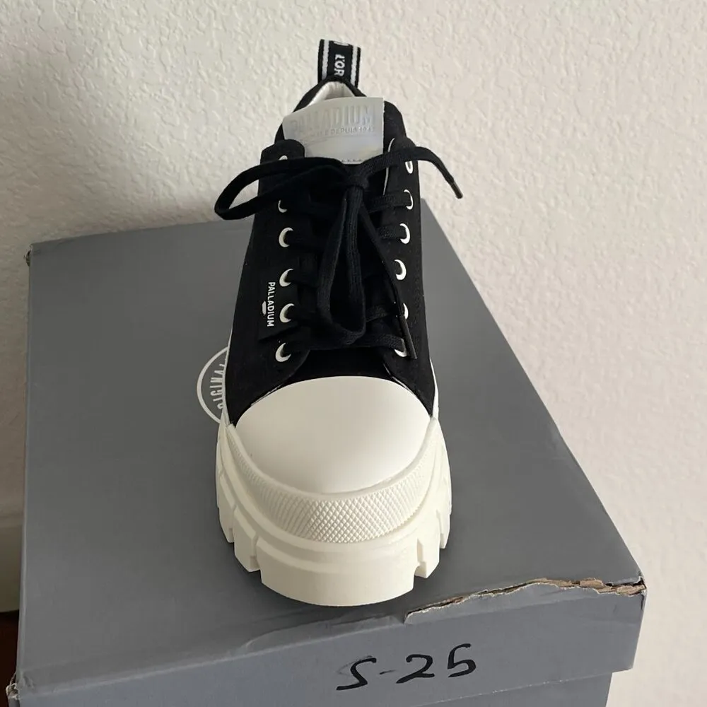 NIB Palladium Black Revolt Low Sneakers - Image 9