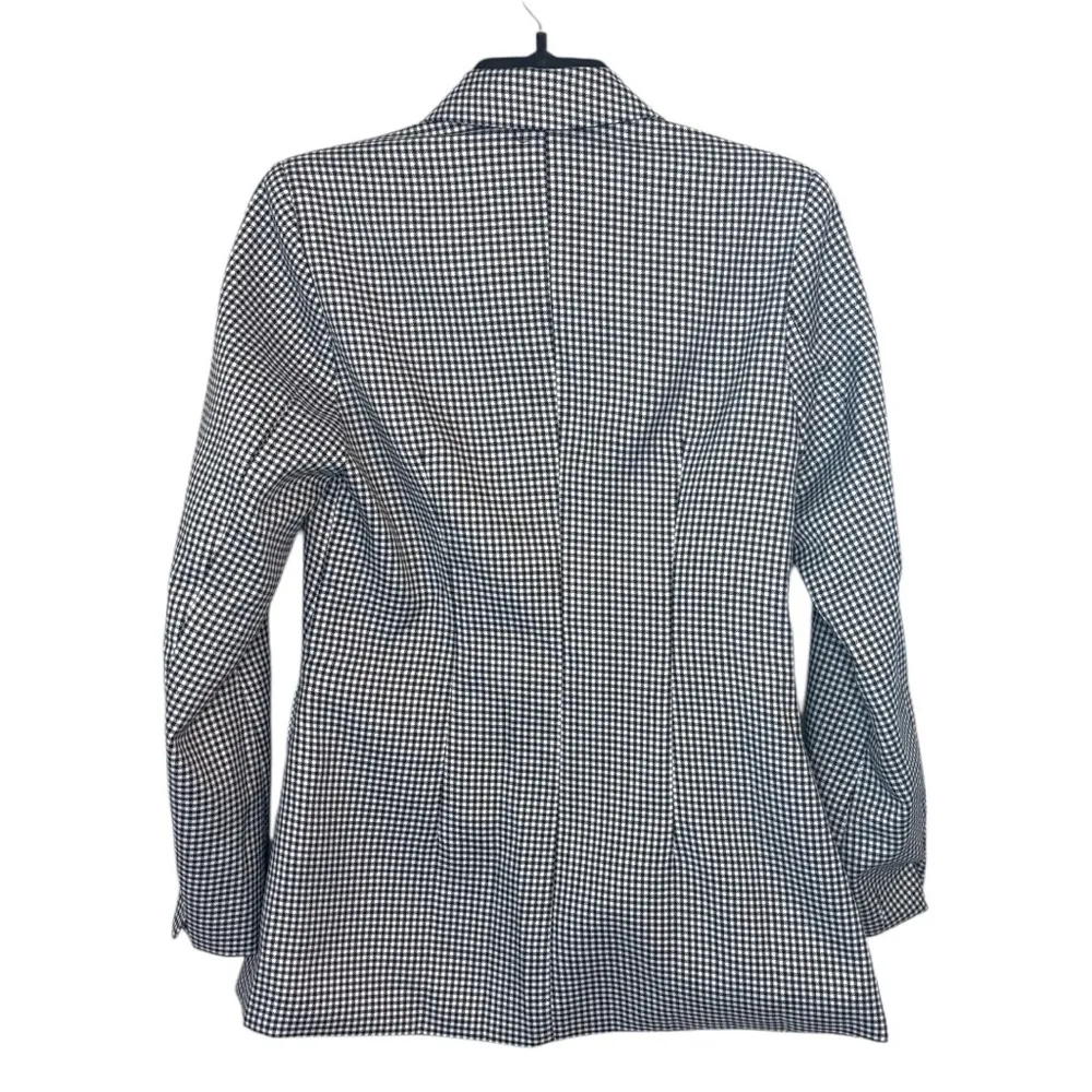 Women’s Chic Black and White Houndstooth Blazer Size Small - Image 2