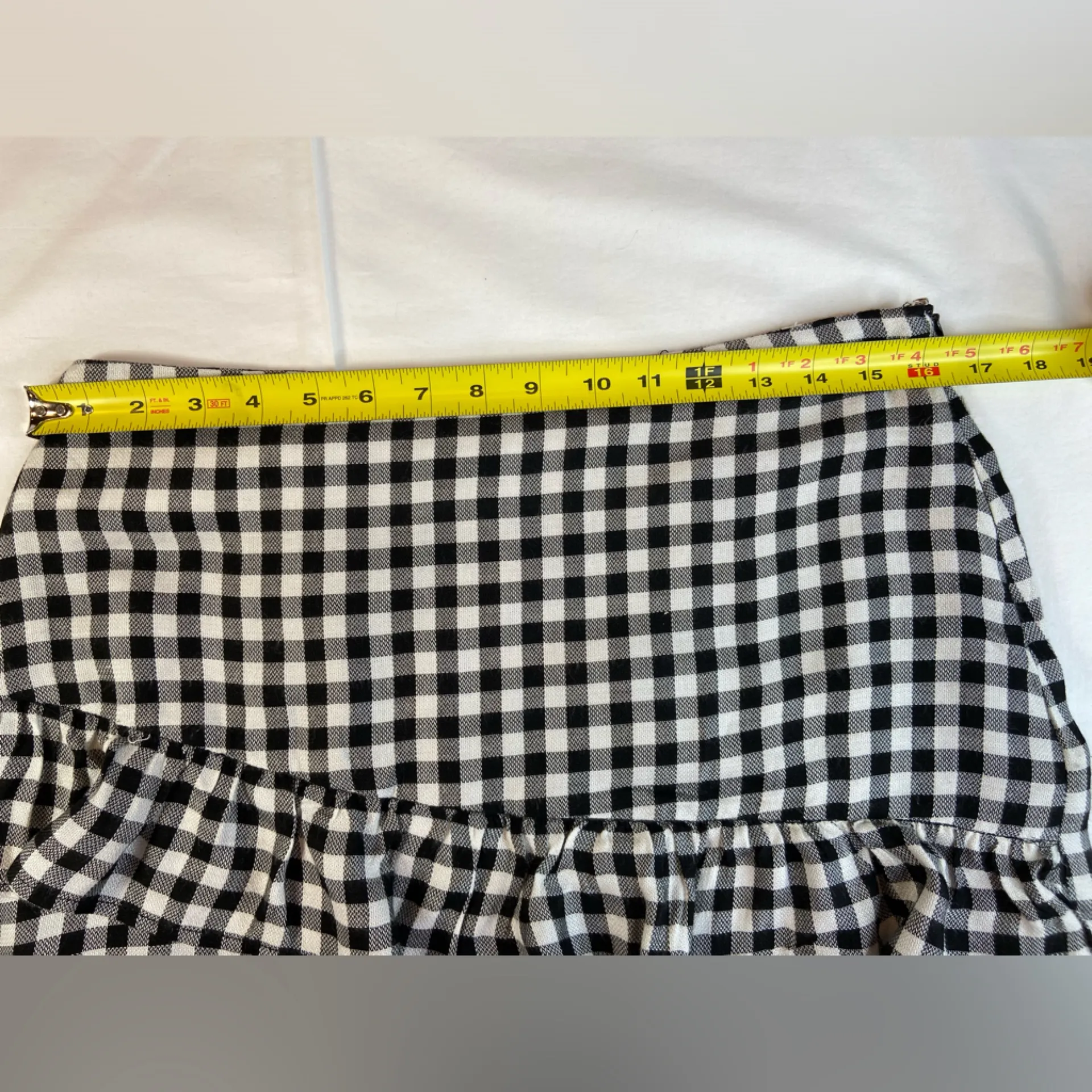 Lost‎ + Wander Gingham Check skirt asymmetrical ruffled hem Lined size L - Image 4