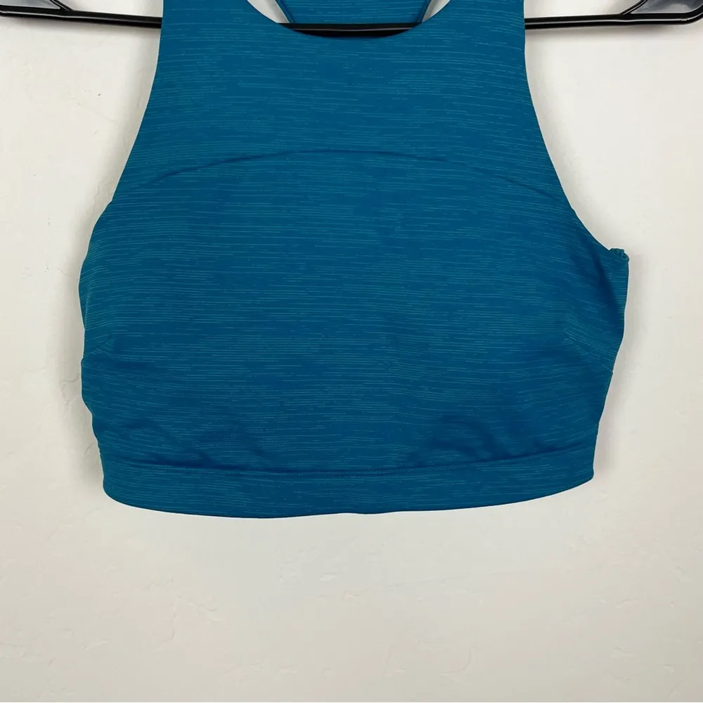 Outdoor Voices Move Free Crop in Blue - Image 3