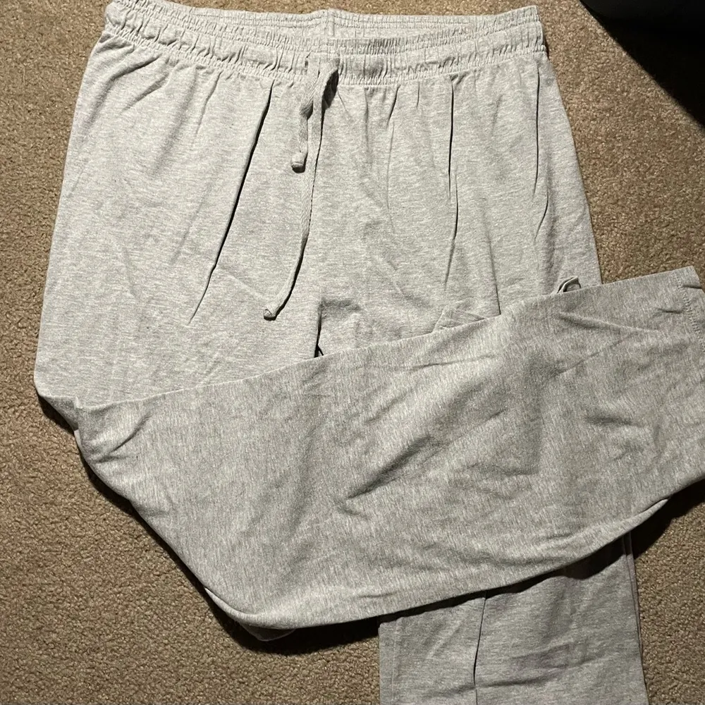 Champion Woman’s NEW  lightweight lounge pants with elastic waistband & drawcord - Image 2