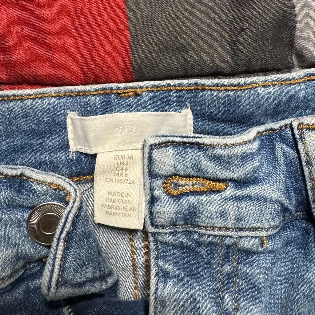 H&M Jean Shorts - Image 2