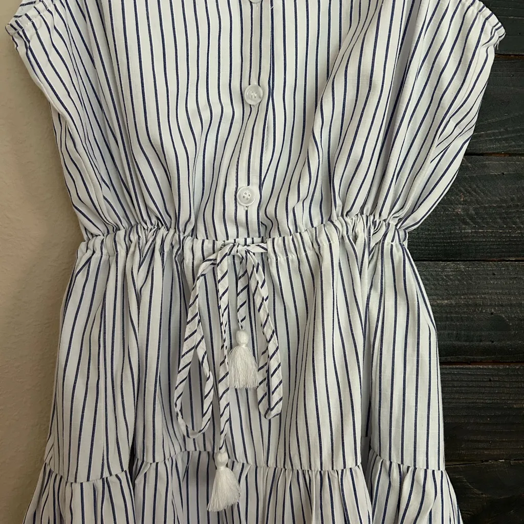 Aakaa Collard Sleeveless Blue Stripe 
Flowy Shorts Romper - Image 3