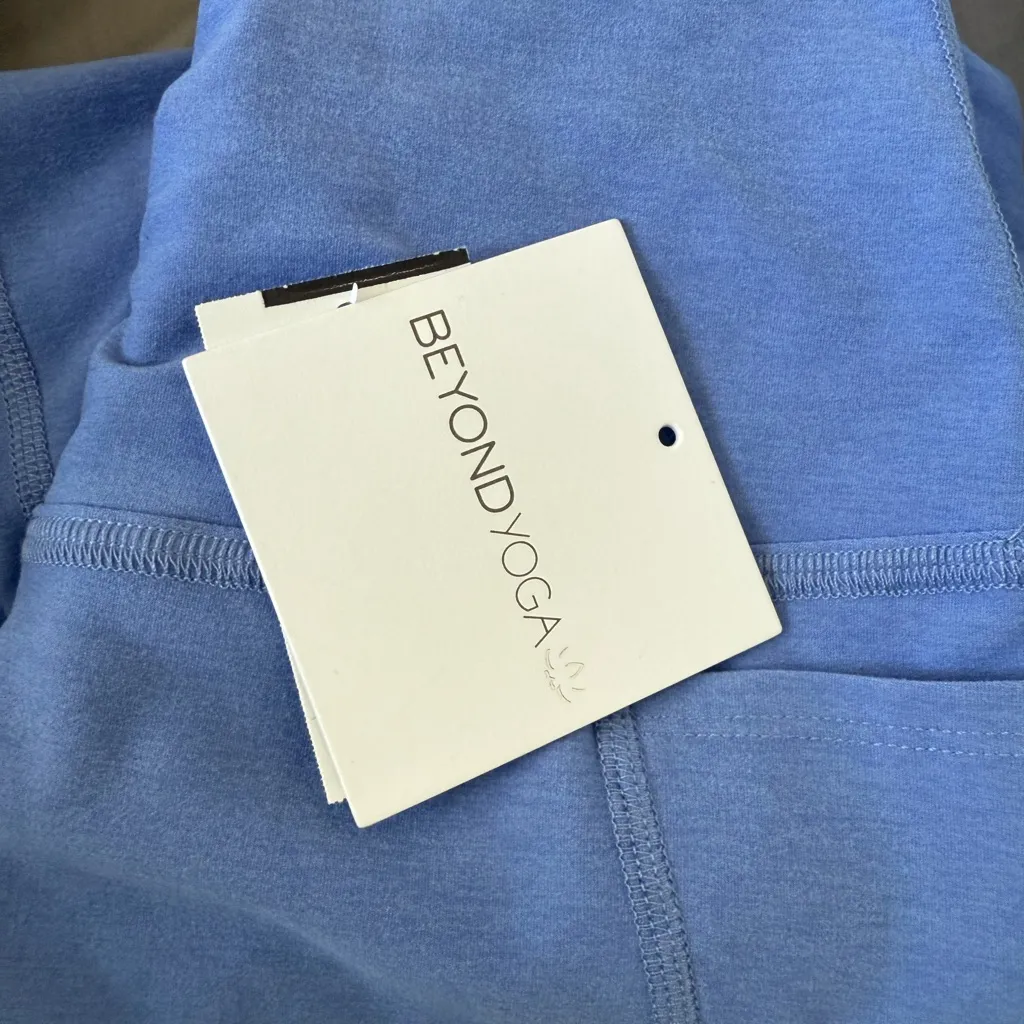 Beyond Yoga  Sky Blue Leggings - Image 2