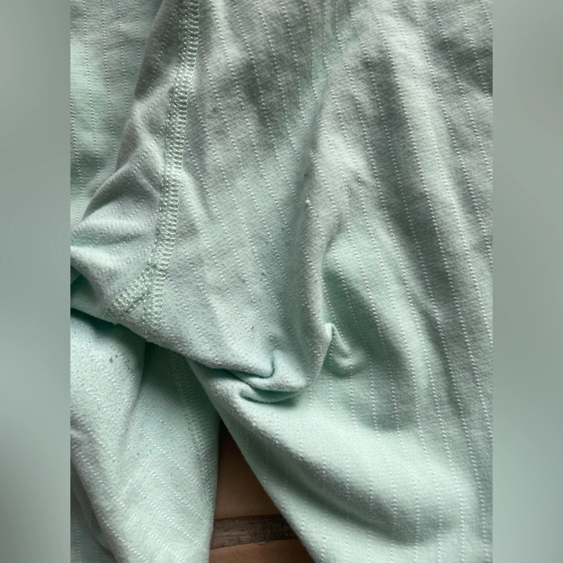 Mint Green Lululemon leggings - Image 3