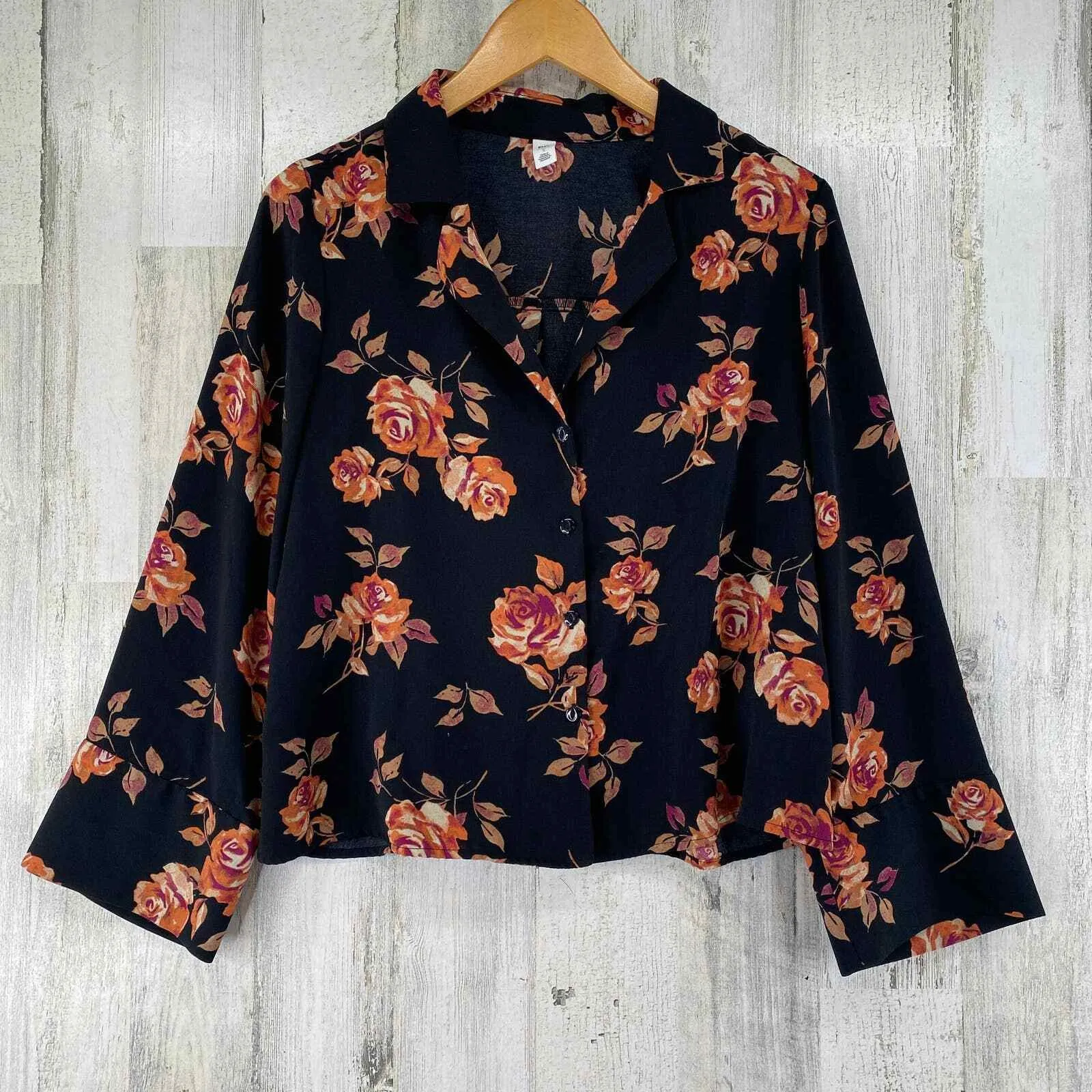 BP Brass Plum Button Front Shirt Womens Small Black Floral Polyester Wide Sleeve Size undefined - Image 2