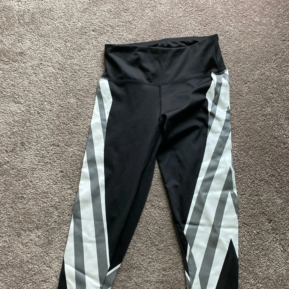 Kimberly Leggings SIZE S - Image 2