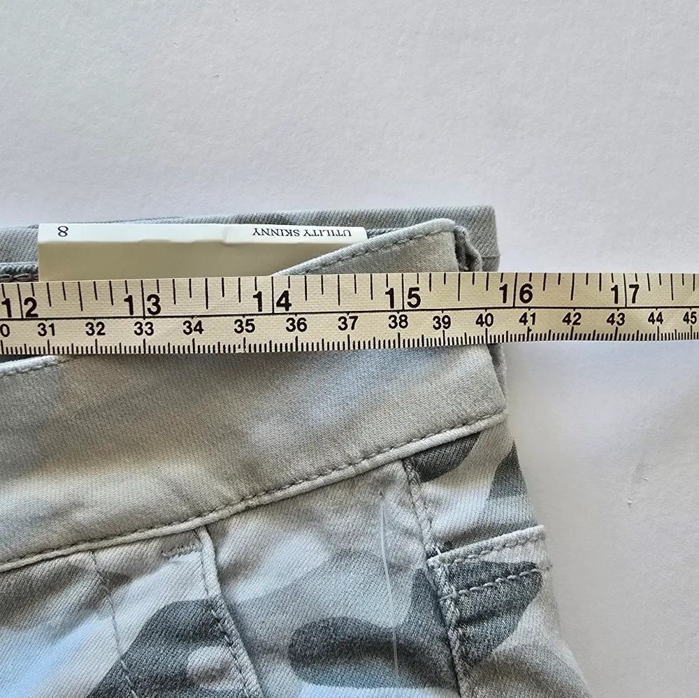 Seven7 Blue Camo Soft Vintage Utility Skinny Twill Ankle Pants Size 8 - Image 7