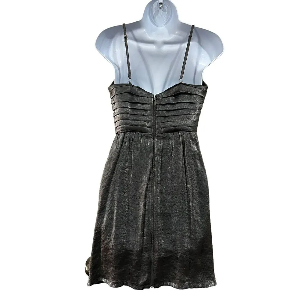 Urban Outfitters Silence + Noise Size 4 Dress Pewter Pleated Cocktail Metallic - Image 2