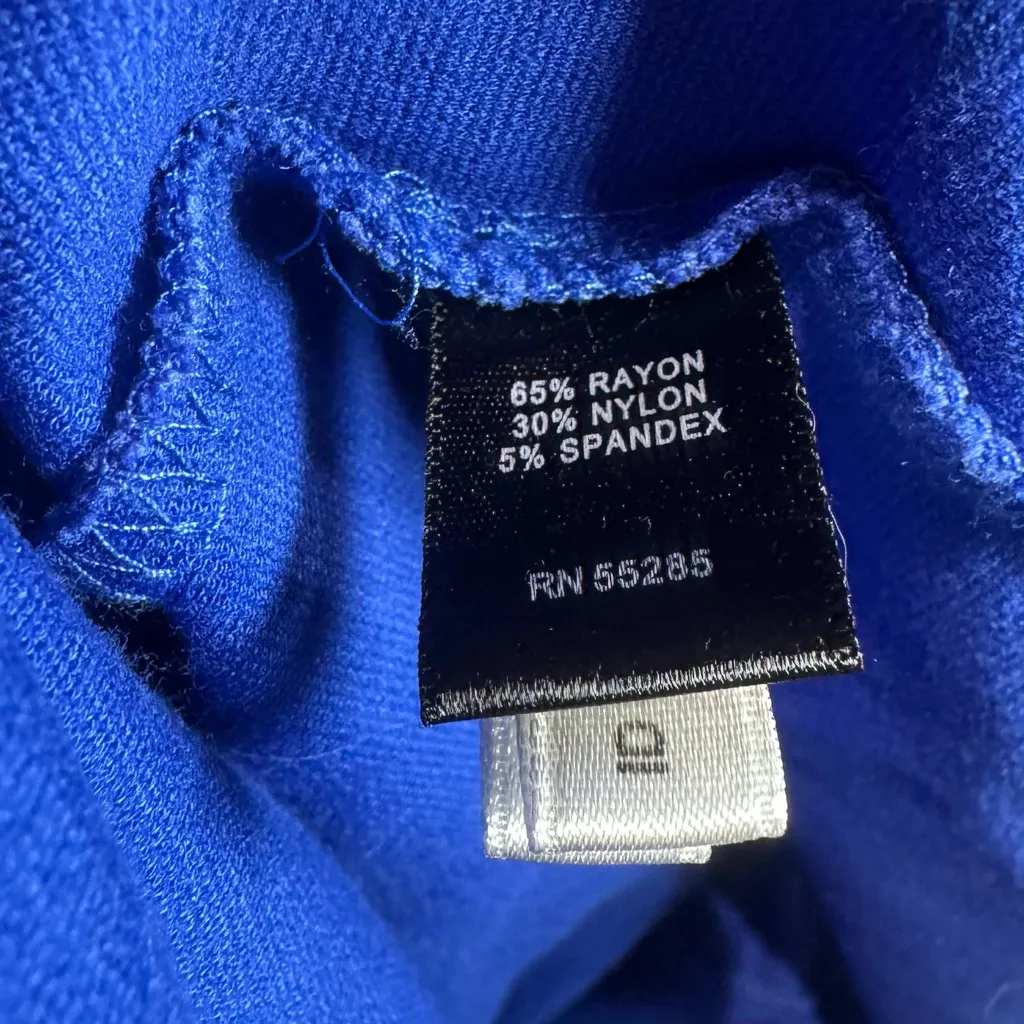 Express royal blue strapless dress with pockets size small - Image 5