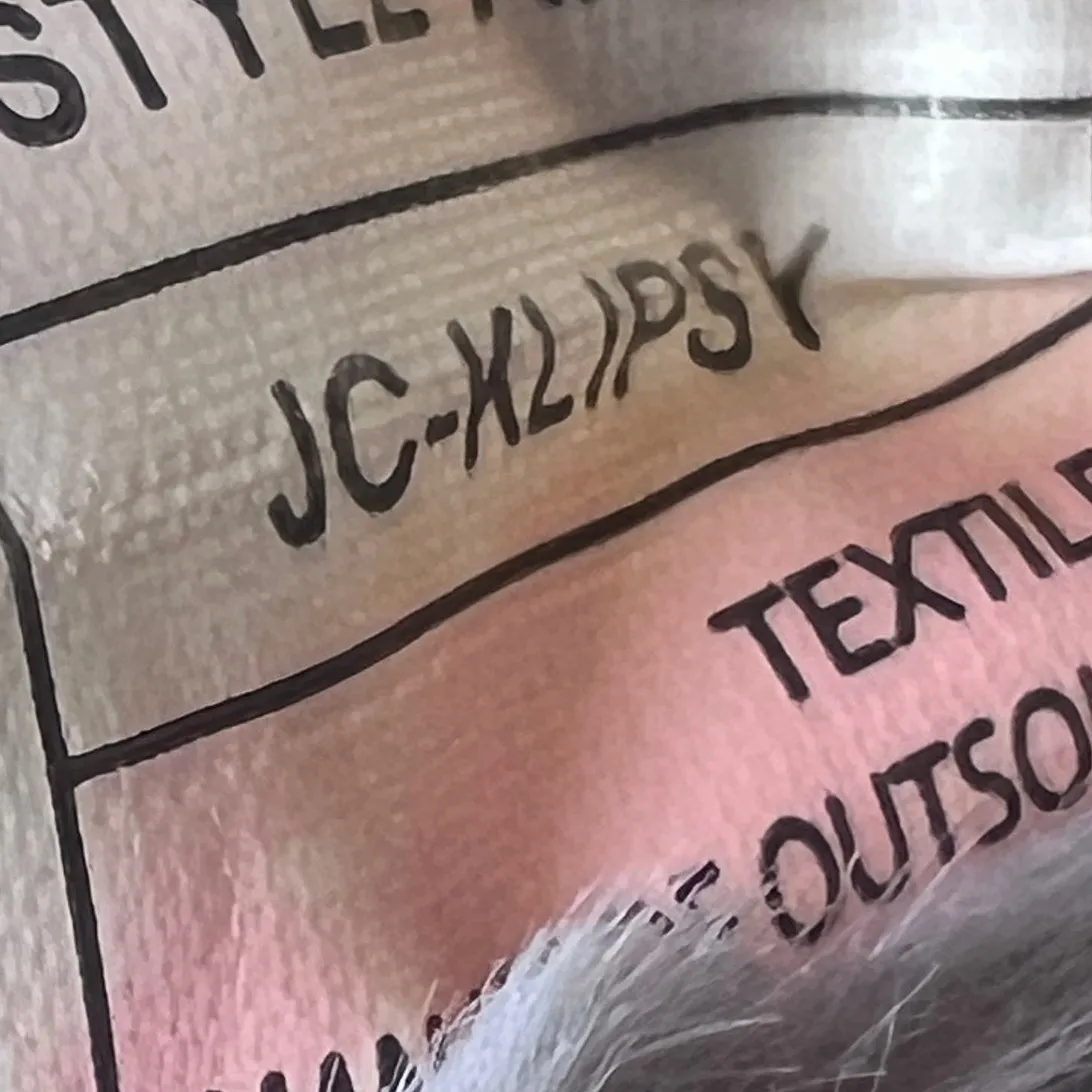 Juicy Couture Women’s Faux Fur Slippers M Gray Logo Plush Slide Rhinestone Cozy - Image 7