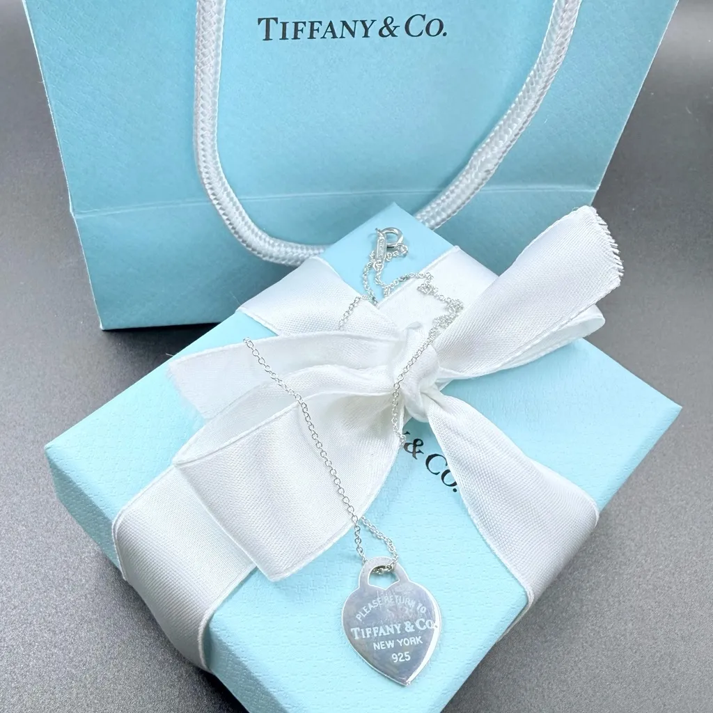 Rare Tiffany & Co. Return to Tiffany Blue Letters Heart Tag Necklace Pendant - Image 6