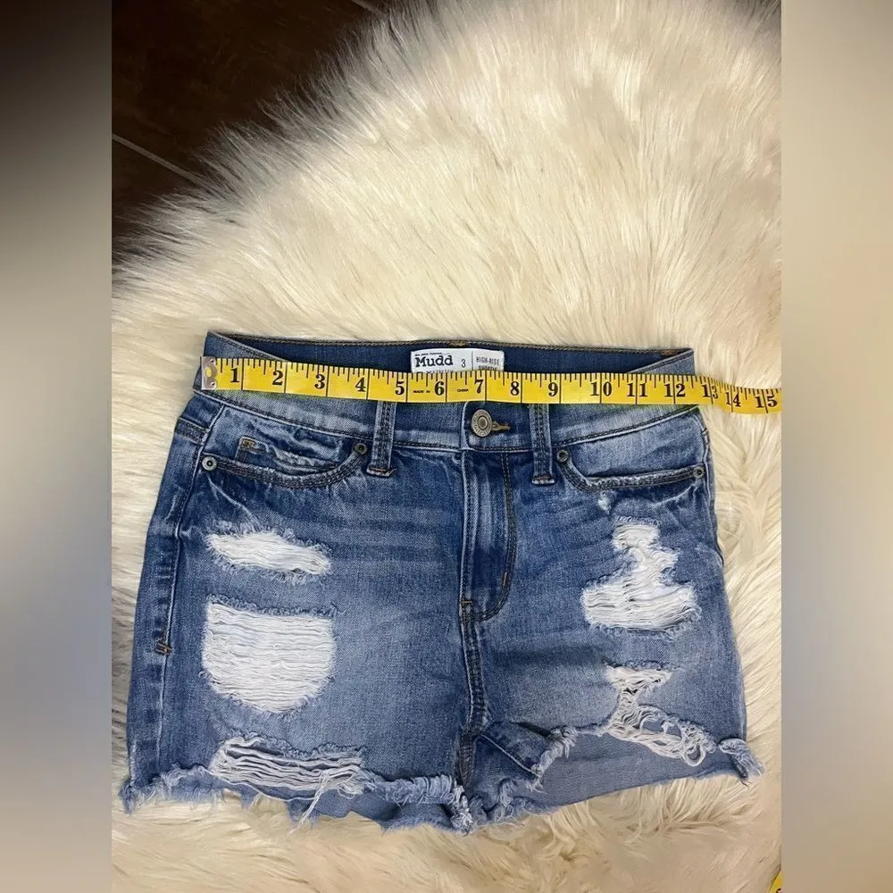 Mudd High rise shortie distressed denim shorts sz 3 - Image 5