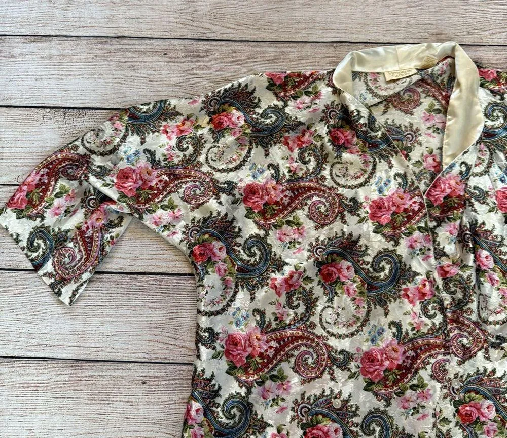 Vintage Gold Label Victoria Secret no size tag pink floral robe - Image 3