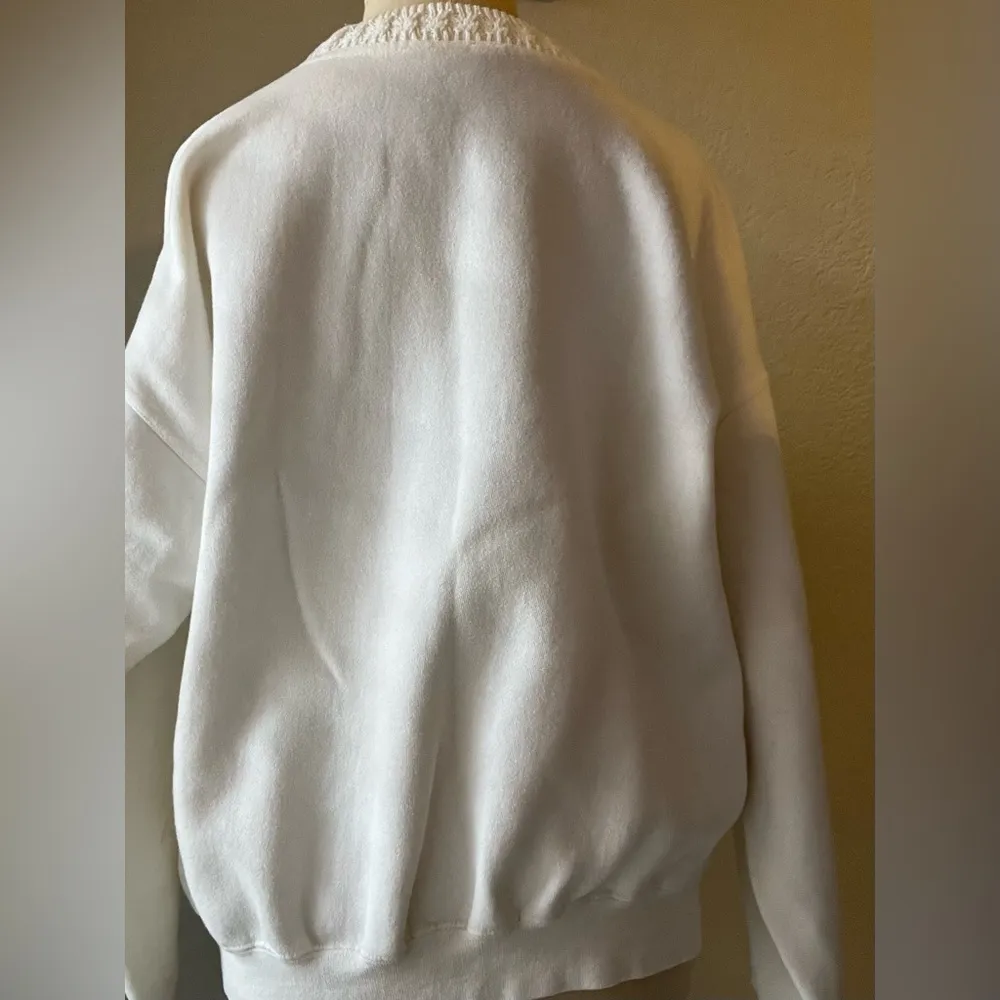 Vintage Koala Bear Sweatshirt Unisex Small White Crew Neck Retro Casual - Image 4