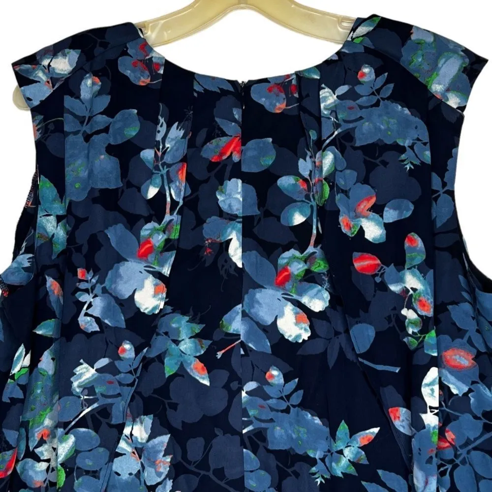 Metaphor Sleeveless Top - Image 5