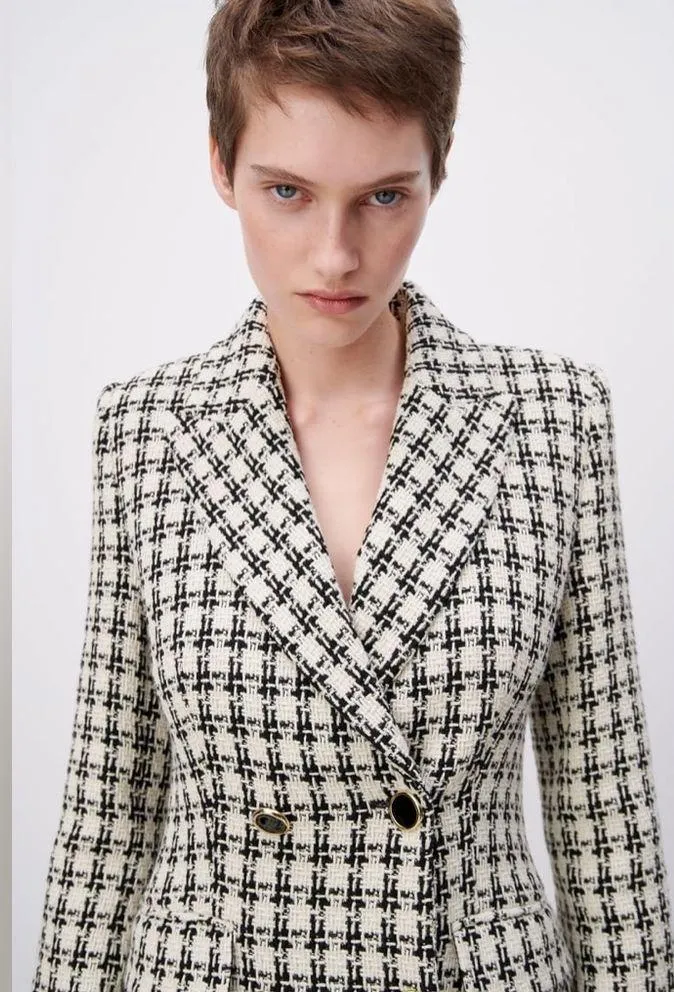 ZARA TWEED WEAVE TEXTURED DOUBLE BREASTED BLAZER BLACK/WHITE PLAID Size XS NEW - Image 4