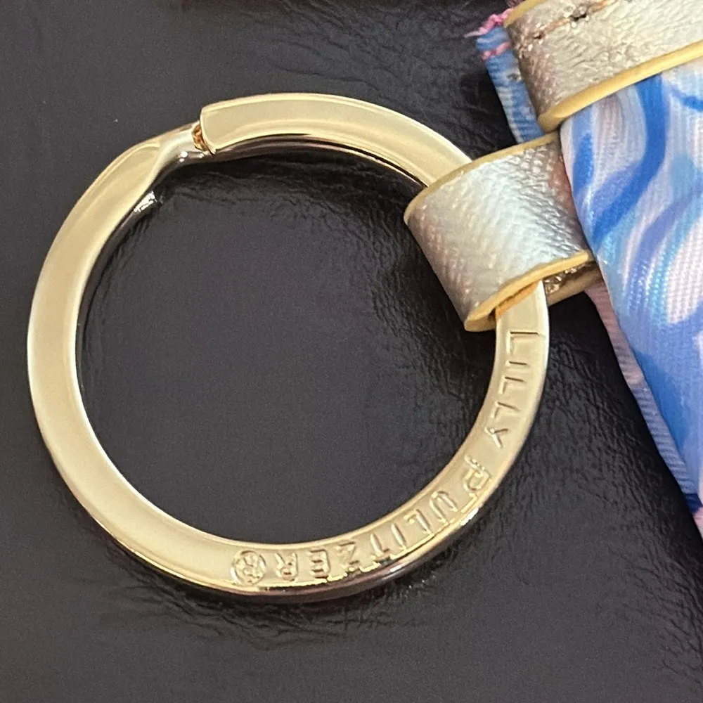Lilly Pulitzer ID Case w/Keyring - Image 4